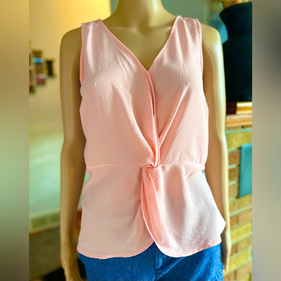 Maurices Cute Sleeveless Blouse Pink Size Small - Picture 1 of 11